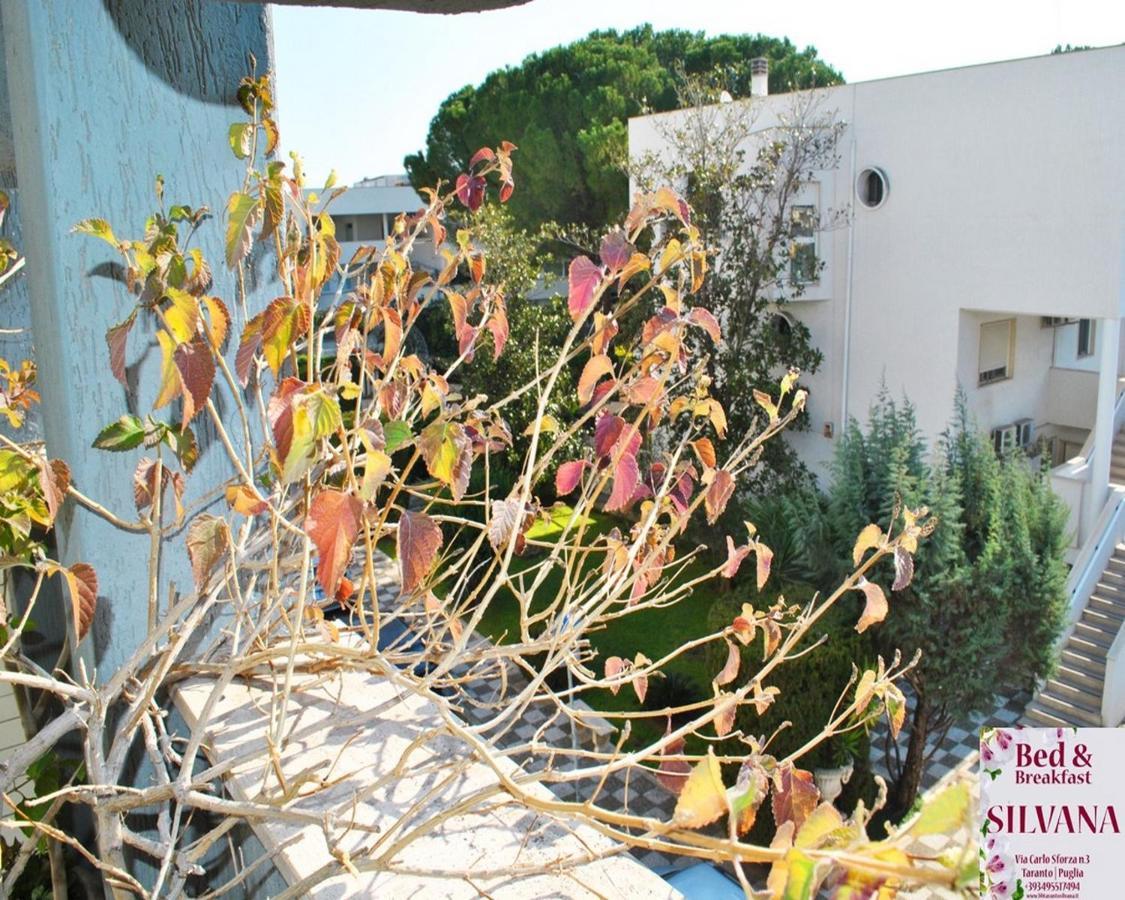 Bed And Breakfast Silvana Taranto Exterior foto